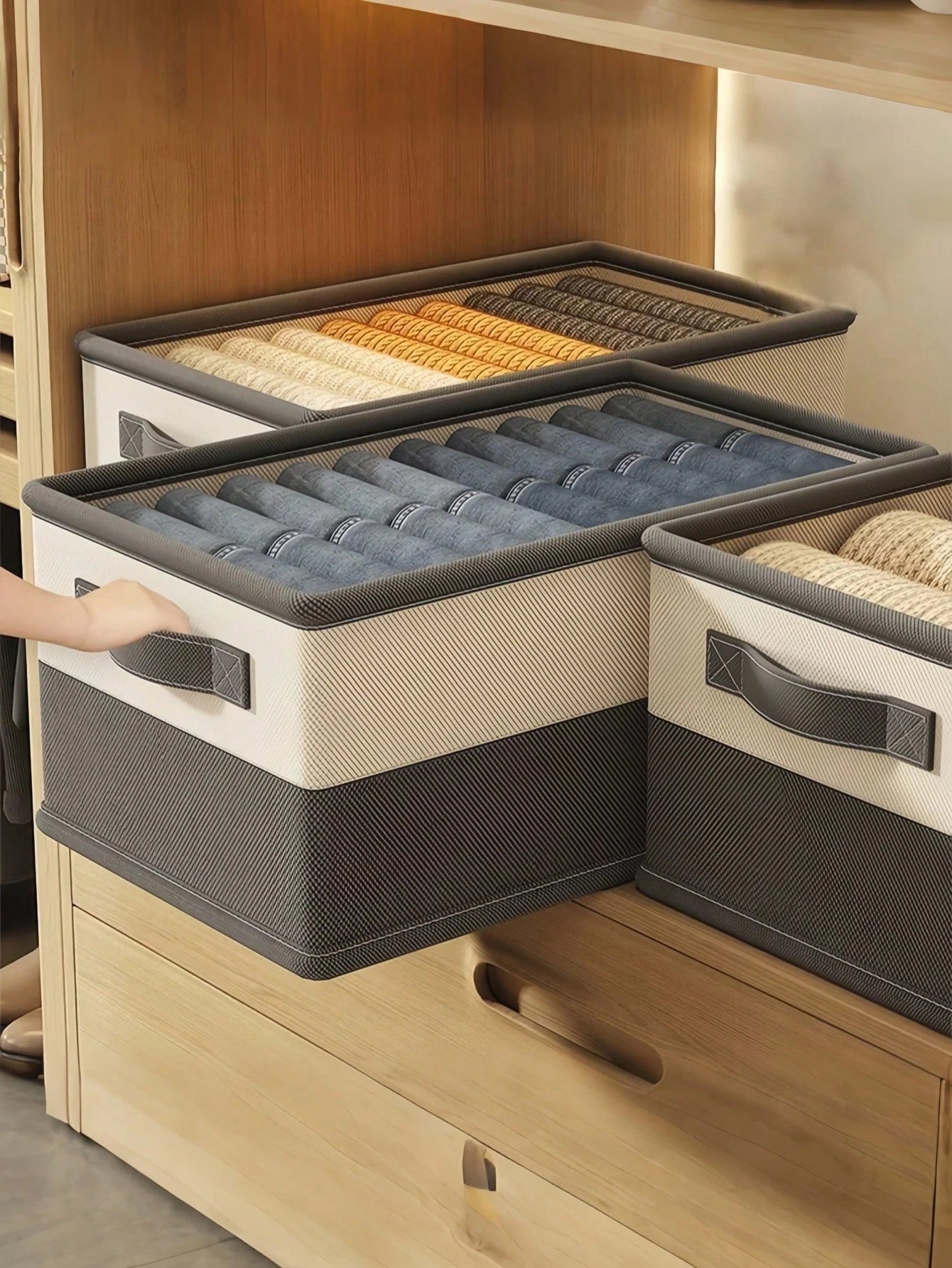 1個 寝具収納ボックス 取っ手付き硬質引き出し式 仕切り付き｜衣類・下着・布団・靴類収納に最適 クローゼット用折りたたみ ホームデコレーション兼用