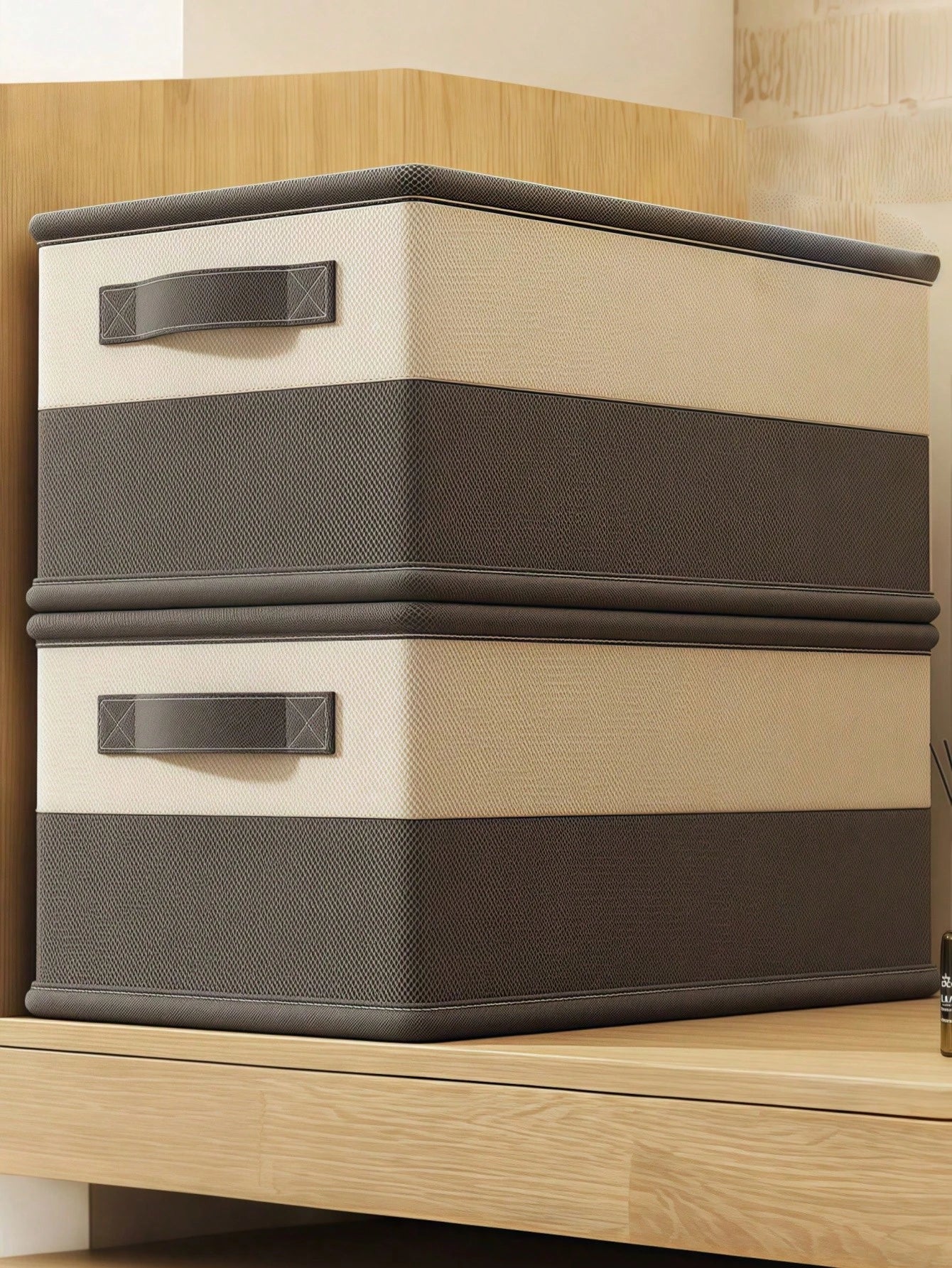 1個 寝具収納ボックス 取っ手付き硬質引き出し式 仕切り付き｜衣類・下着・布団・靴類収納に最適 クローゼット用折りたたみ ホームデコレーション兼用