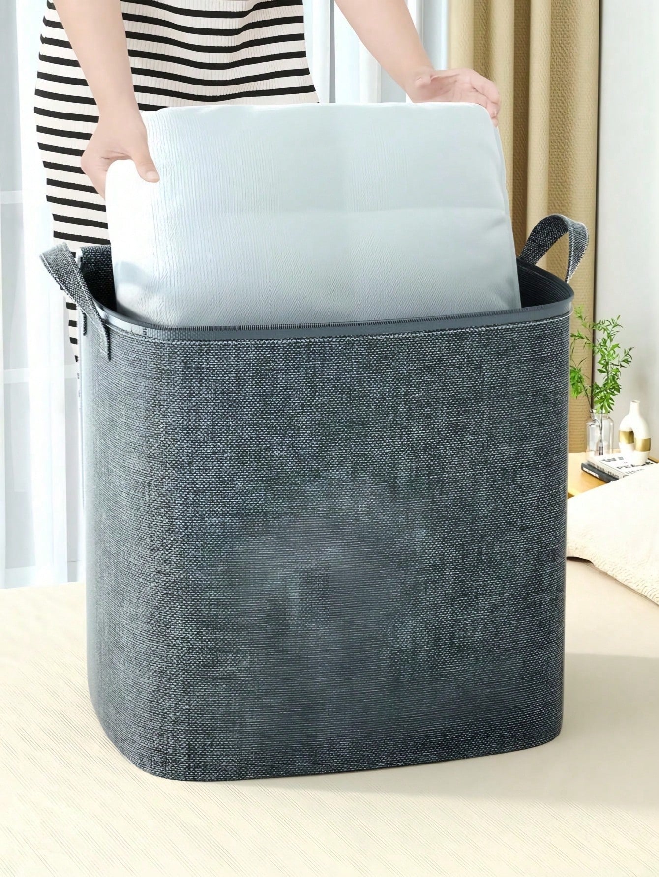 特大サイズ収納バッグ 防水・防塵・防湿 衣類 / 寝具 / おもちゃ収納 丈夫 軽量 整理しやすい マルチファンクション